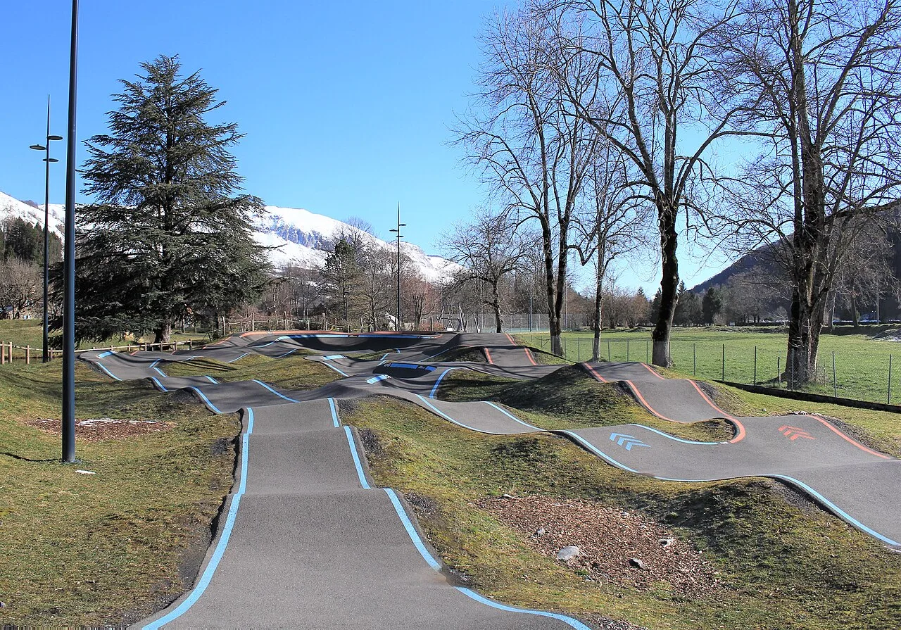 Pumptrack du Val d'Azun, Arrens-Marsous · prise de vue 2024-03-06 11:26:33
