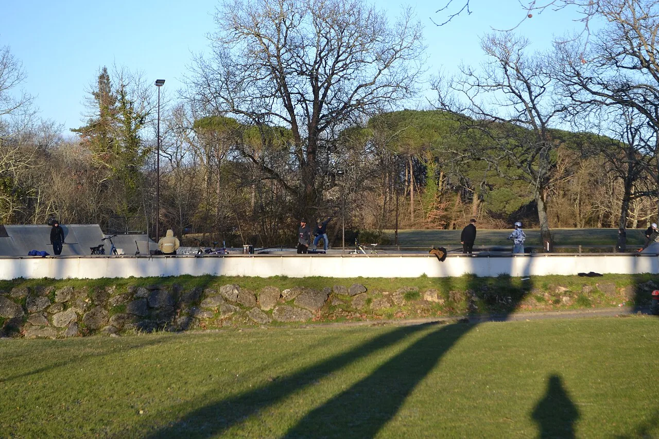 Skatepark du Plaine Des Sports Mandavit, Gradignan · prise de vue 2023-02-26